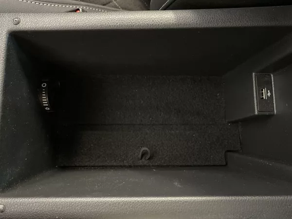 Škoda Superb 2.0 TDI 4x4 DSG Sportline - foto 26