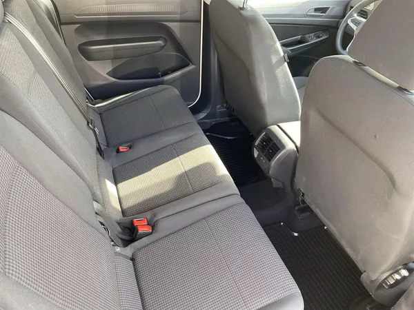 Volkswagen Caddy 2.0 TDI - foto 9