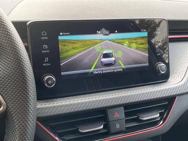 Škoda Scala 1.0 TSI Monte Carlo - foto 14