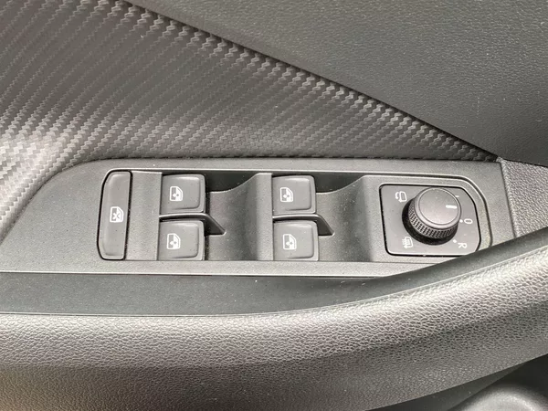 Škoda Scala 1.0 TSI Monte Carlo - foto 22