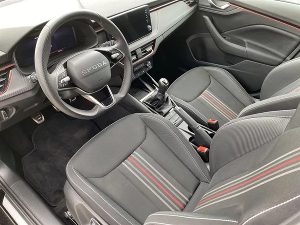 Škoda Scala 1.0 TSI Monte Carlo - foto 6