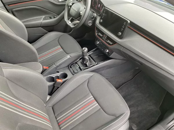 Škoda Scala 1.0 TSI Monte Carlo - foto 8