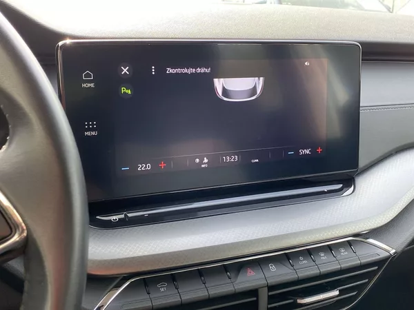 Škoda Octavia Combi 2.0 TDI DSG Ambition - foto 12