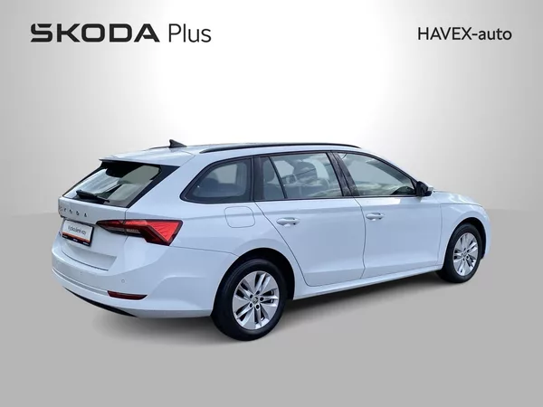 Škoda Octavia Combi 2.0 TDI DSG Ambition - foto 2