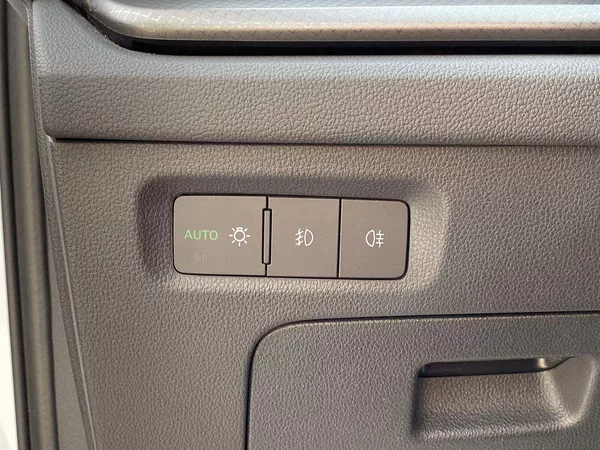 Škoda Octavia Combi 2.0 TDI DSG Ambition - foto 23