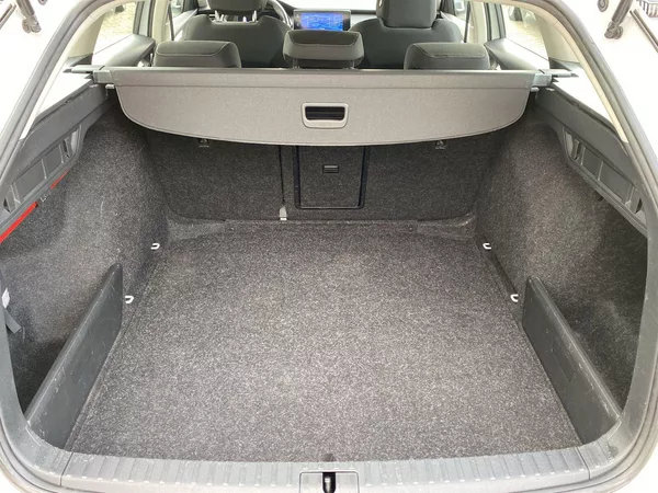 Škoda Octavia Combi 2.0 TDI DSG Ambition - foto 26