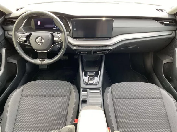 Škoda Octavia Combi 2.0 TDI DSG Ambition - foto 5