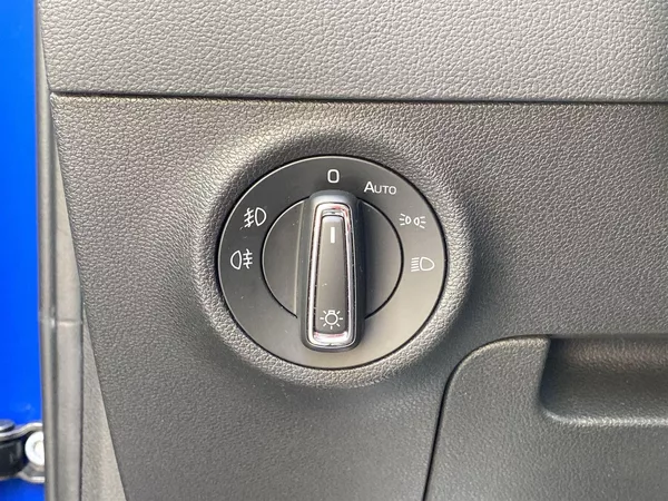 Škoda Karoq 2.0 TDI 4x4 DSG Style - foto 24
