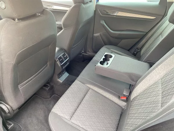 Škoda Karoq 2.0 TDI 4x4 DSG Style - foto 7