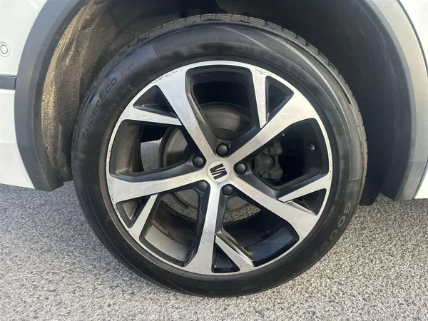 Seat Tarraco 2.0 TDI 4Drive DSG FR - foto 32