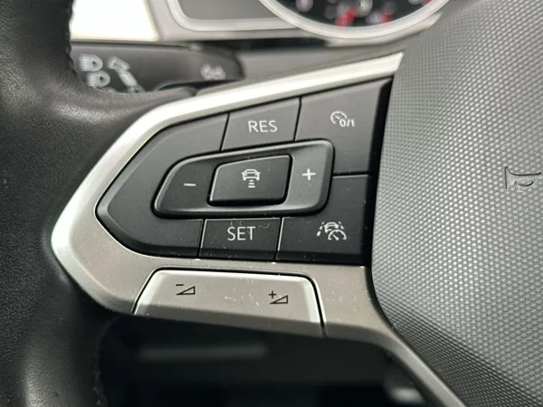 Volkswagen Passat Variant 2.0 TDI 4Motion DSG R-Line - foto 19