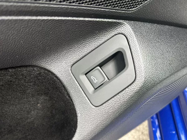 Volkswagen Passat Variant 2.0 TDI 4Motion DSG R-Line - foto 20