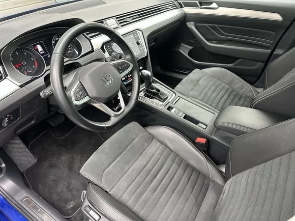 Volkswagen Passat Variant 2.0 TDI 4Motion DSG R-Line - foto 8