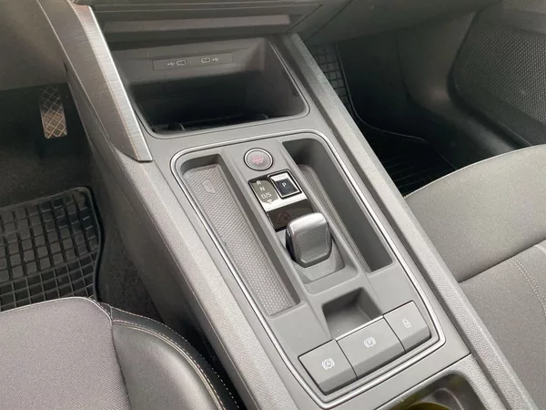 Cupra Formentor 1.5 TSI DSG - foto 29