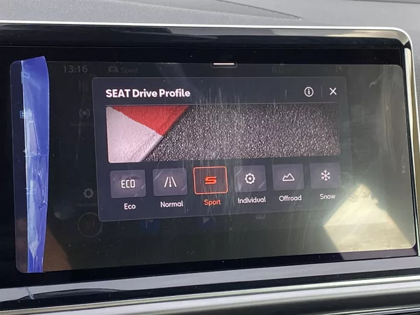 Seat Tarraco 2.0 TDI 4x4 DSG FR - foto 23