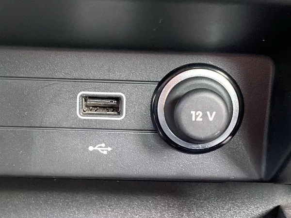 Škoda Fabia Combi 1.0 TSI Ambition + - foto 28