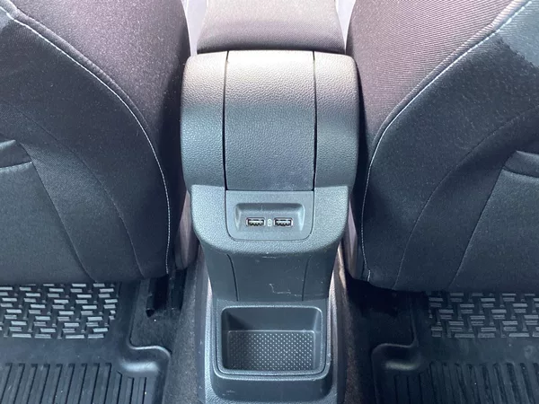Škoda Fabia Combi 1.0 TSI Ambition + - foto 30