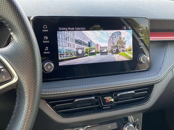Škoda Fabia 1.5 TSI DSG Monte Carlo - foto 15
