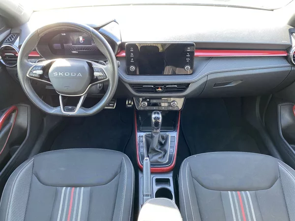 Škoda Fabia 1.5 TSI DSG Monte Carlo - foto 5