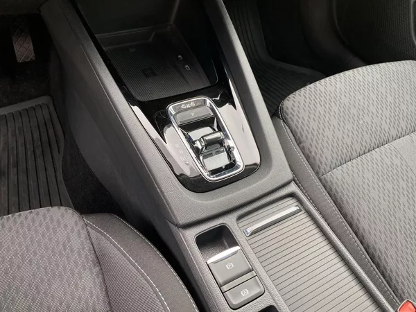 Škoda Octavia Combi 2.0 TDI 4x4 DSG Style+ - foto 27