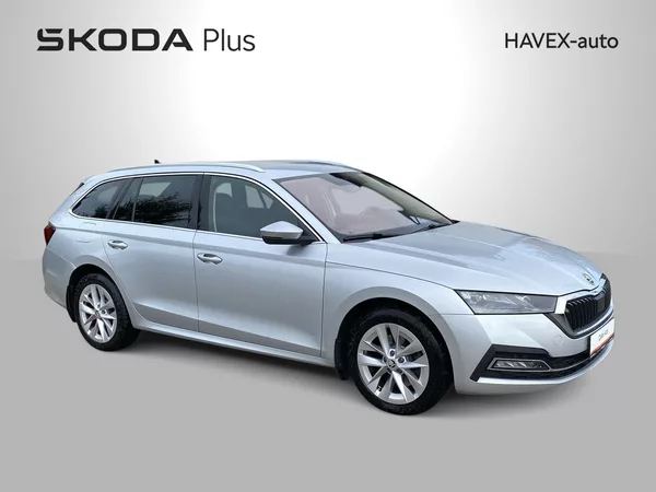 Škoda Octavia Combi 2.0 TDI 4x4 DSG Style+ - foto 33