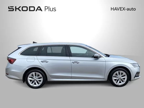 Škoda Octavia Combi 2.0 TDI 4x4 DSG Style+ - foto 34