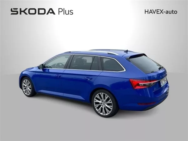 Škoda Superb Combi 2.0 TSI DSG Style + - foto 2