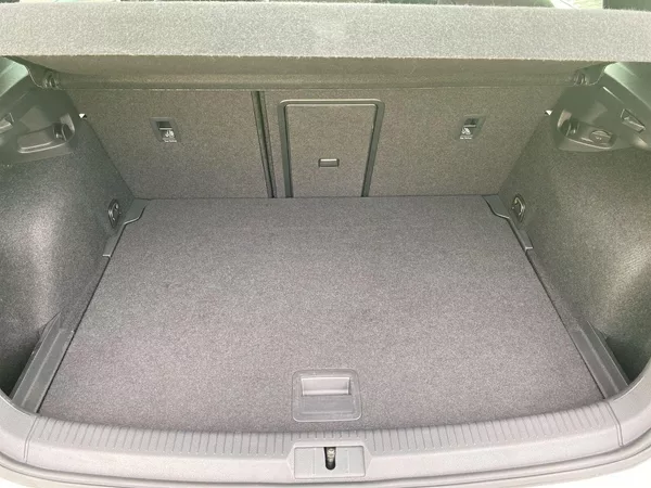 Volkswagen Golf 2.0 TSI DSG 4Motion R-Line - foto 28