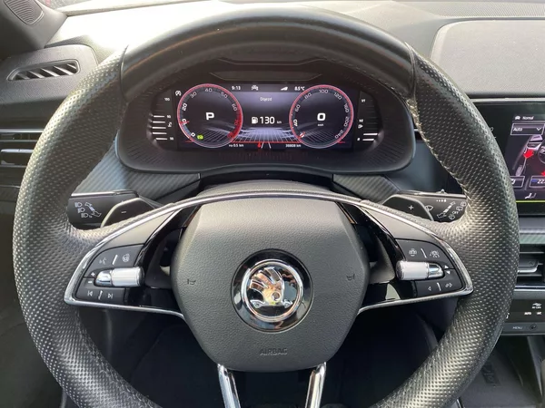 Škoda Kamiq 1.0 TSI DSG Monte Carlo - foto 10