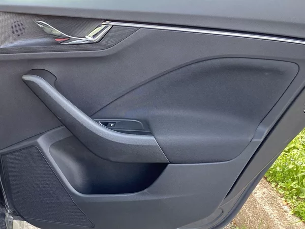 Škoda Kamiq 1.0 TSI DSG Monte Carlo - foto 30