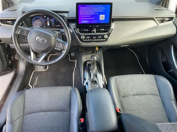 Toyota Corolla TS 2.0 Hybrid e-CVT Style - foto 5
