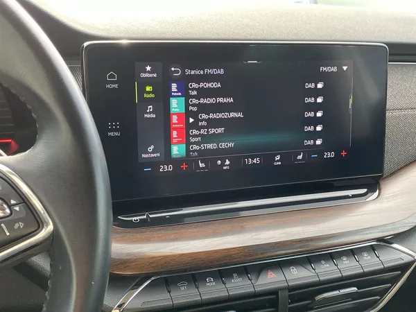 Škoda Octavia Combi 2.0 TDI 4x4 DSG Scout - foto 13