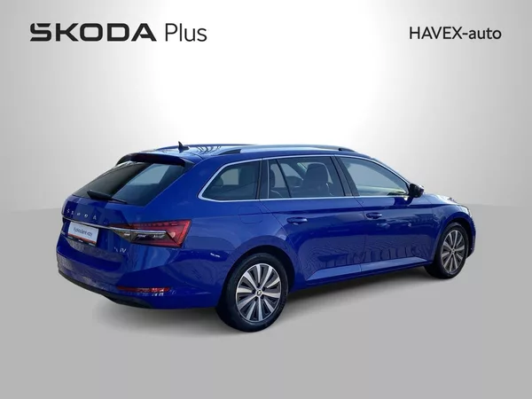Škoda Superb Combi 1.4 TSI iV DSG Style - foto 2