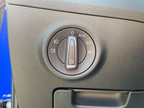 Škoda Superb Combi 1.4 TSI iV DSG Style - foto 25
