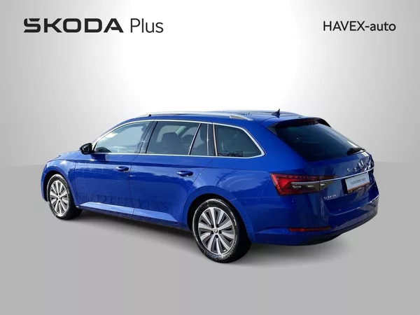 Škoda Superb Combi 1.4 TSI iV DSG Style - foto 36