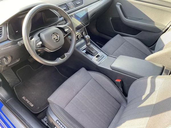 Škoda Superb Combi 1.4 TSI iV DSG Style - foto 6