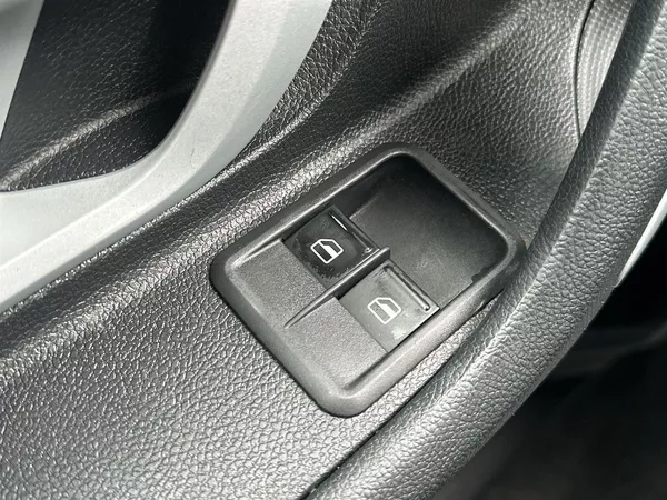 Škoda Fabia 1.2 HTP Ambiente - foto 16