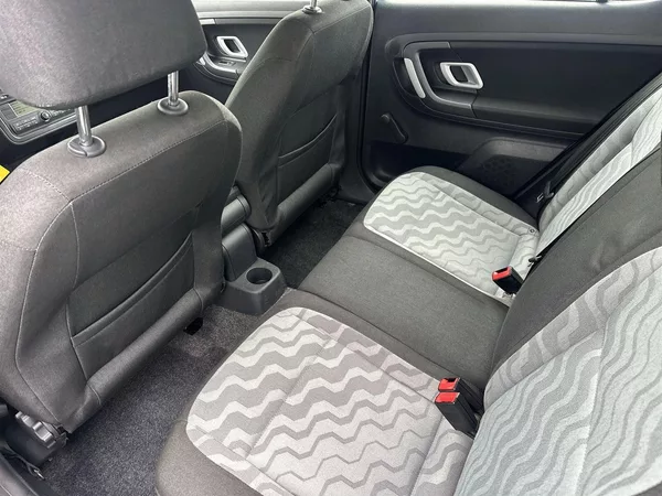 Škoda Fabia 1.2 HTP Ambiente - foto 9