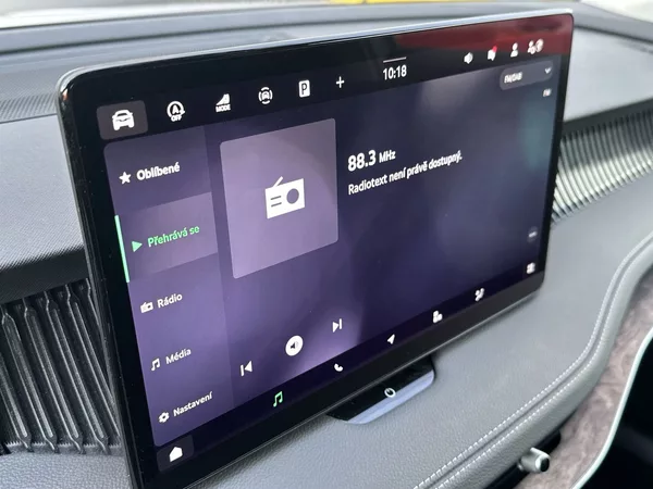 Škoda Superb 2.0 TSI 4x4 DSG L&K - foto 14