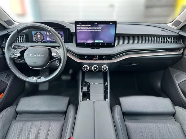 Škoda Superb 2.0 TSI 4x4 DSG L&K - foto 5