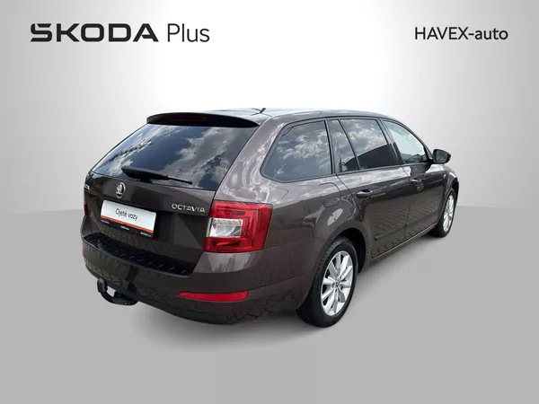 Škoda Octavia Combi 1.6 TDI Ambition - foto 2