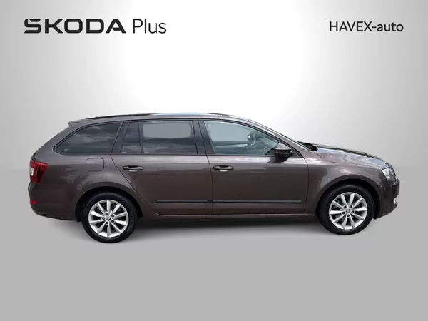 Škoda Octavia Combi 1.6 TDI Ambition - foto 24