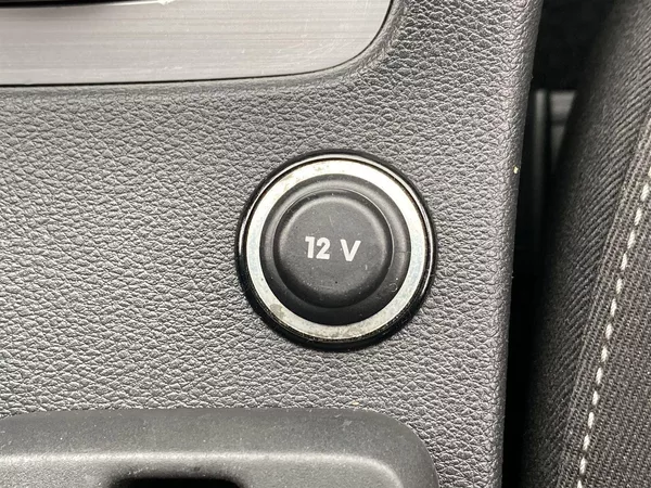 Škoda Octavia Combi 2.0 TDI DSG Ambition+ - foto 24