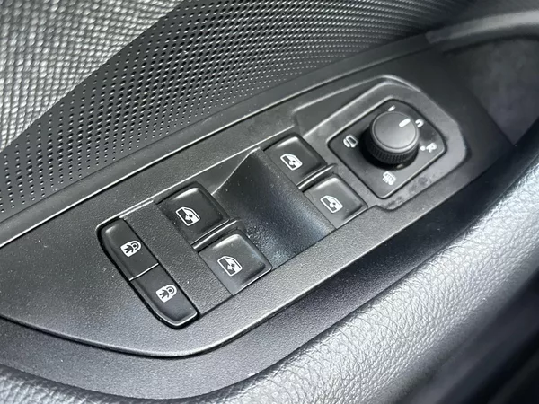 Škoda Kodiaq 2.0 TDI DSG Selection - foto 18