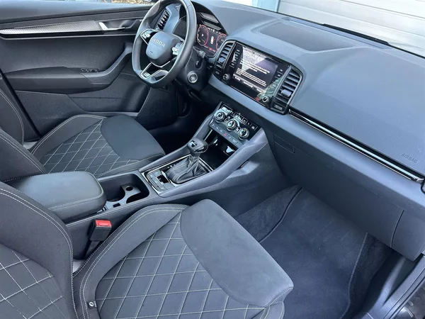 Škoda Karoq 1.5 TSI DSG Sportline - foto 10