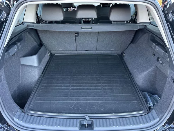 Škoda Kodiaq 2.0 TDI 4x4 DSG Exclusive Sele - foto 36