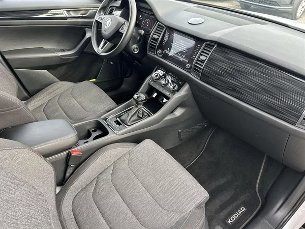 Škoda Kodiaq 2.0 TDI 4x4 DSG Style - foto 10