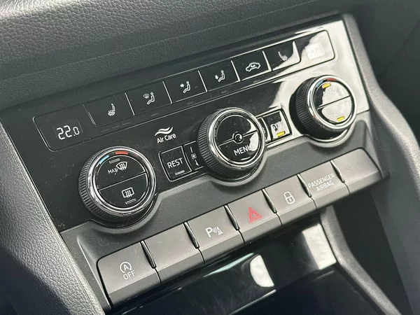 Škoda Kodiaq 2.0 TDI 4x4 DSG Style - foto 15