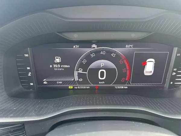 Škoda Kodiaq 2.0 TDI 4x4 DSG Style - foto 7