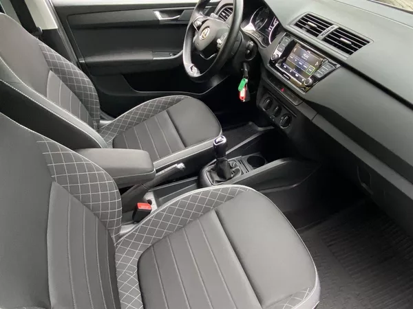 Škoda Fabia Combi 1.0 TSI Ambition Plus - foto 10